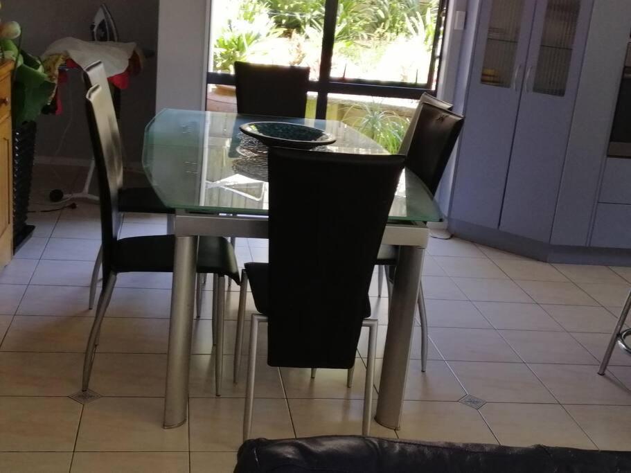 Double Room With Shared Bathroom Оукланд Екстериор снимка