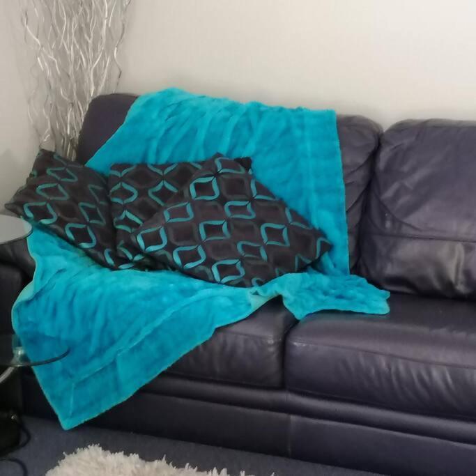 Double Room With Shared Bathroom Оукланд Екстериор снимка